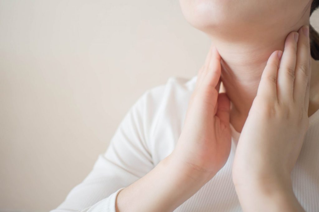 Bệnh viêm tuyến nước bọt dưới lưỡi là gì?