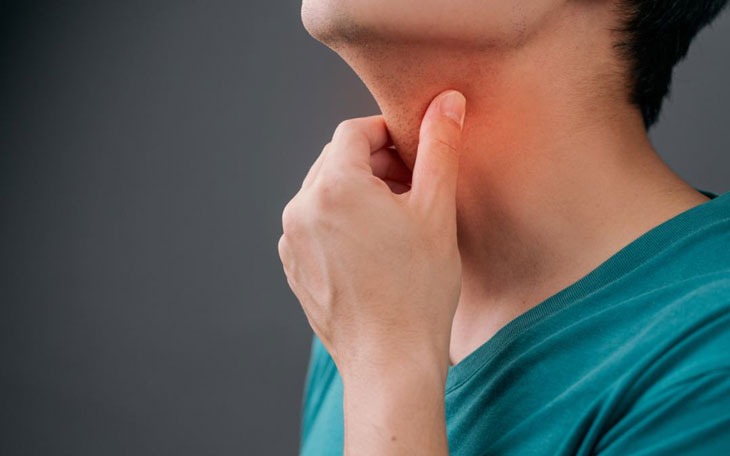 Laryngopharyngitis: Causes, Symptoms, and Diagnosis