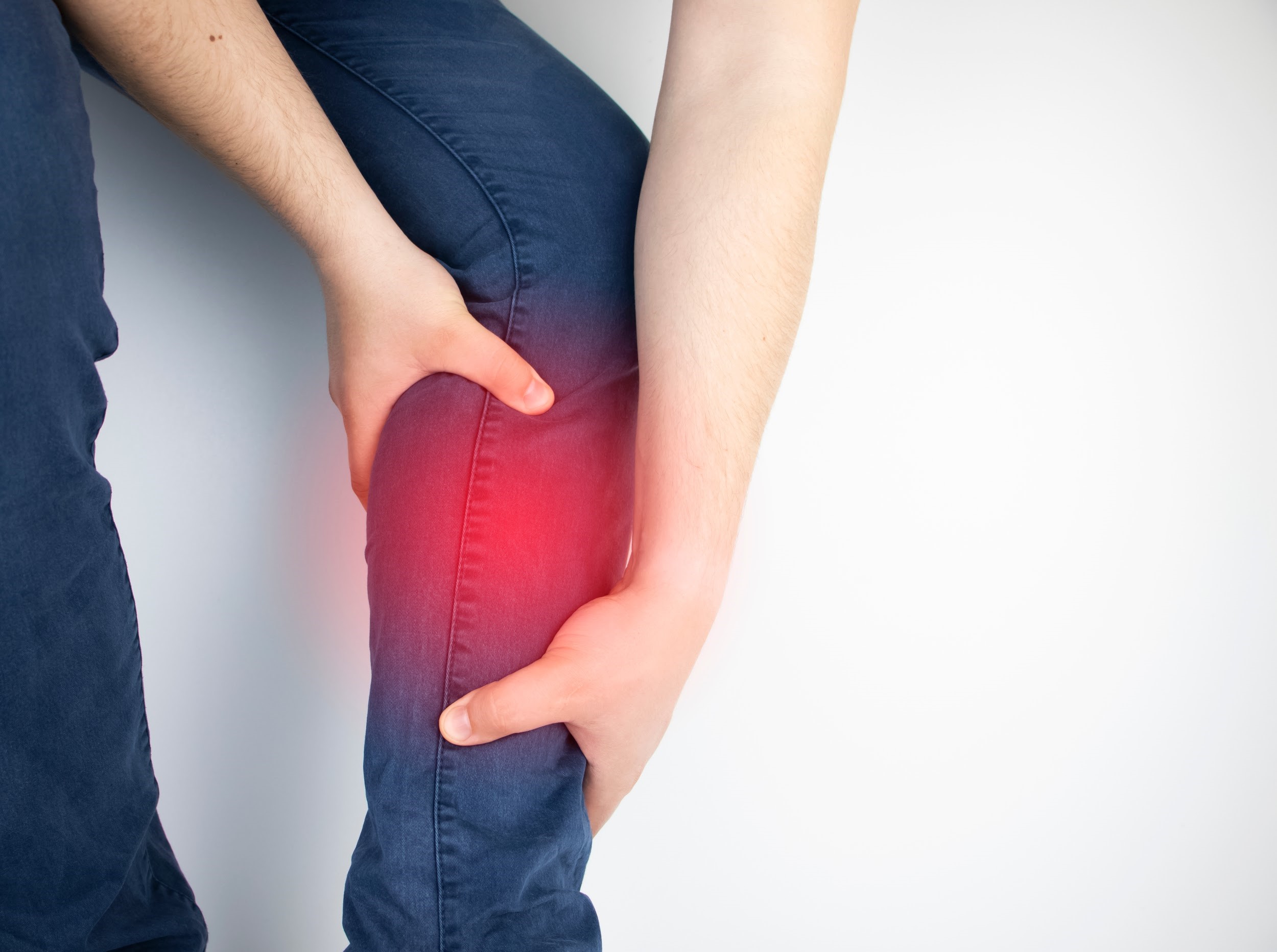 Các nguyên nhân gây viêm cơ bắp chân là gì?
